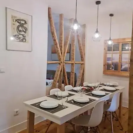 Descubra - Principe Real Apartment Lisbon