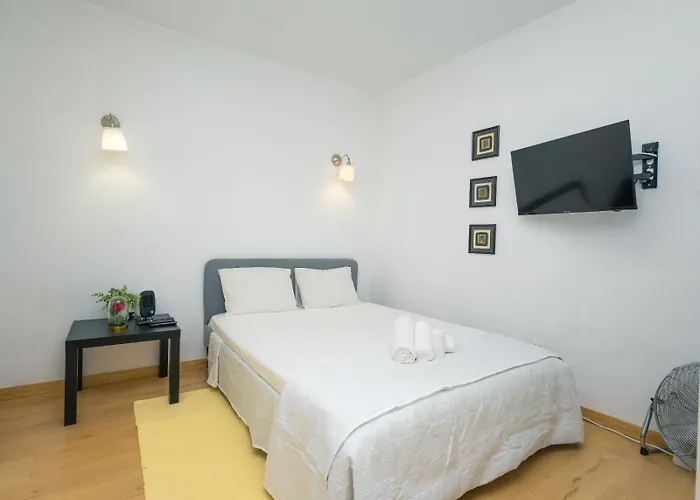 Descubra - Principe Real Daire Lisboa